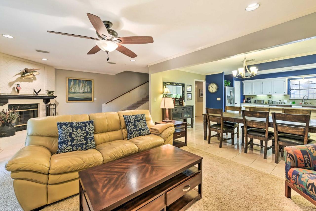 Quiet Lake Conroe Townhome With 2 Boat Slips! Willis Exterior photo